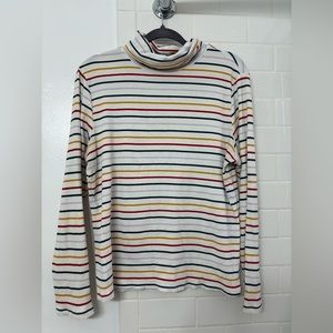 Stripped turtleneck